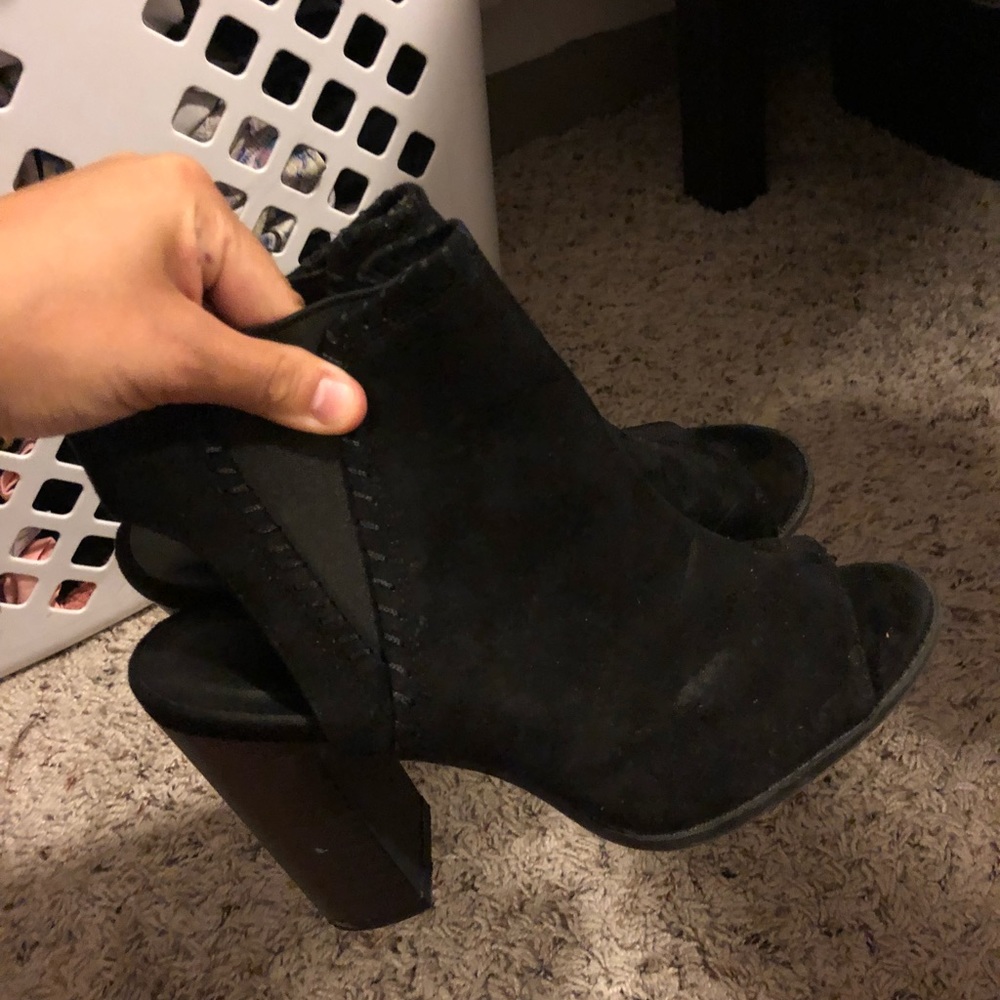 Open toed booties